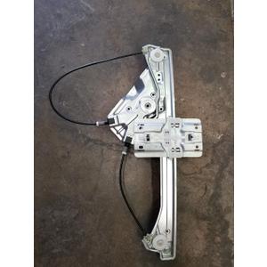 PWS 2017 2018 2019 EXPLORER POWER WINDOW REGULATOR NO MOTOR FRONT RIGHT (PASSENGER)