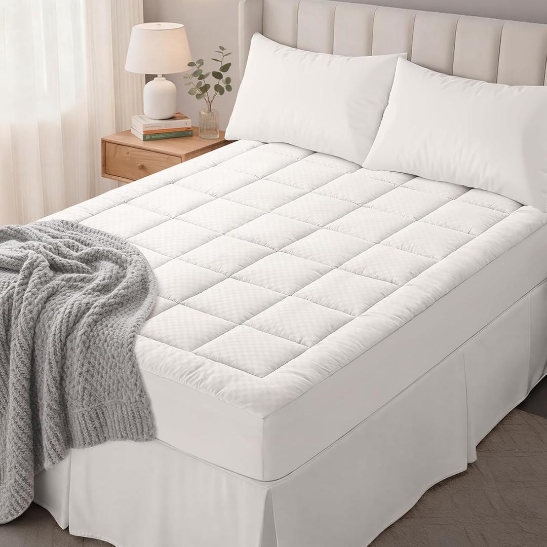 OLANLY King Quilted Fitted Mattress Pad, Elastic Fitted Mattress Topper, Cooling Soft Mattress Cover Stretches up to 21 Inches Deep, Machine Washable Mattress Protector (78x80 inch, Off White)