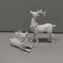 DN DECONATION Christmas Reindeer Figurines, Winter Deer Small Statues Decor, Silver Decorative Reindeer Sculptures, Resin Xmas Holiday Home Dcor Accents for Office Living Room & Bedroom 2PCS (Matte Sliver)