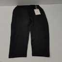 Colorfulkoala Women's High Waisted Yoga Capris 21" Inseam Leggings with Pockets (Large, Black)