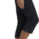 Lee Women's Ultra Lux Comfort with Flex-to-go Utility Capri Pant (Blue, M)
