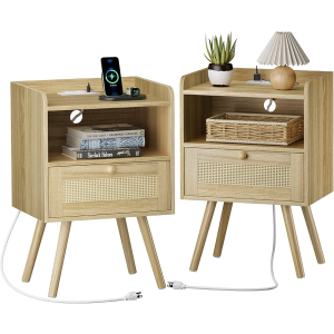SUPERJARE Nightstands Set of 2, Night Stands with Charging Station & PE Rattan Decor Drawer, Bed Side Tables with Solid Wood Feet, End Table, for Bedroom, Living Room - Natural