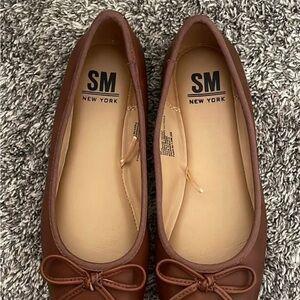 SM New York Flats & Loafers for Women 8