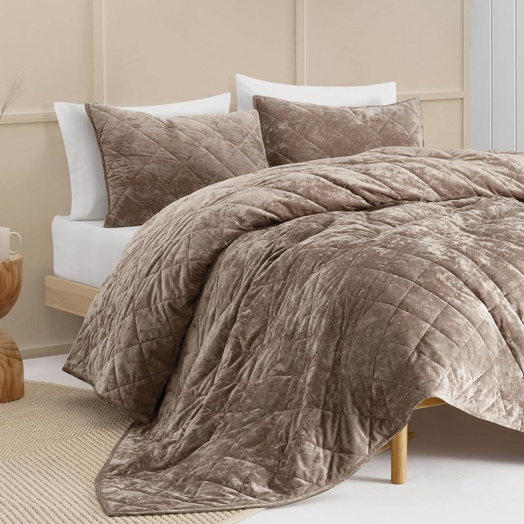 Wonderful Velvet Quilt King Size Stitch Bedding Set Light Brown, Diamond Stitched Lightweight Comforter with Shams, Luxury Bedspread Soft Coverlet with Brushed Back for All Season