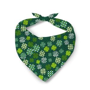 St. Patrick’s Day Dog Bandana, Lucky Shamrock Green Adjustable Pet Scarf, St Pattys Day Dog Costume, Green Plaid Triangle Pet Bandana for Small Medium Dogs