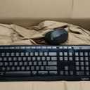 Logitech MK345 Wireless Keyboard and Mouse Combo with Palm Rest, 2.4 GHz USB Receiver, Compatible with PC, Laptop, Black