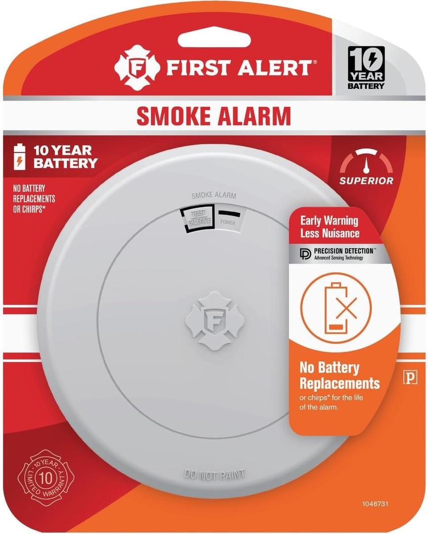 First Alert 10 Year Slim Battery-Powered Photoelectric Smoke Detector