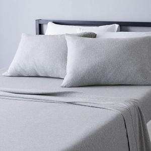Amazon Basics 4 Piece Bed Sheet Set, 100% Cotton Jersey, Includes Super Soft, Flat and Fitted Sheets, Pillowcase, Full, Light Gray, Solid