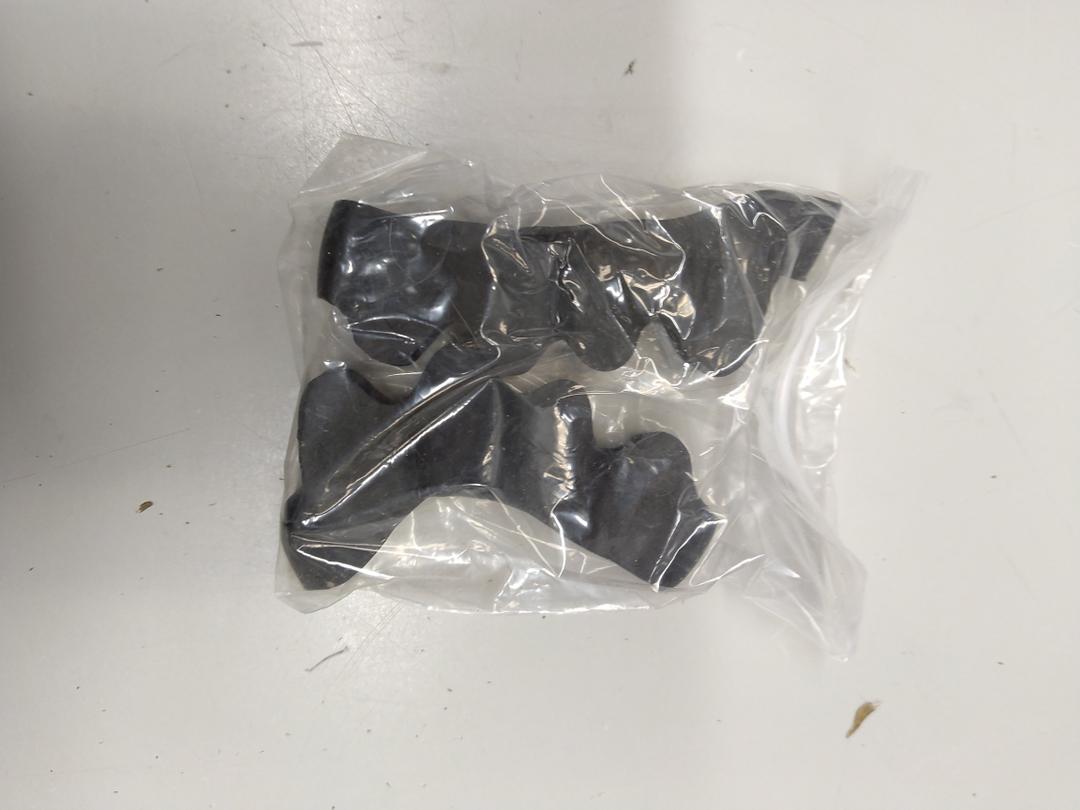 Big Toe Spacer Corrector, Overlapping Toes, Bunion Pain Relief, Toe Alignment, Soft Silicone/Gel, 2 Loop, Day Night Wear,3 Sizes, Comfortable, Washable, Black, MIDDLE: WOMEN 9.5-11, MEN 6.5-9