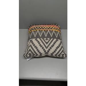 LR Home Throw Pillow, Off White/Chindi, 18×18 Inch