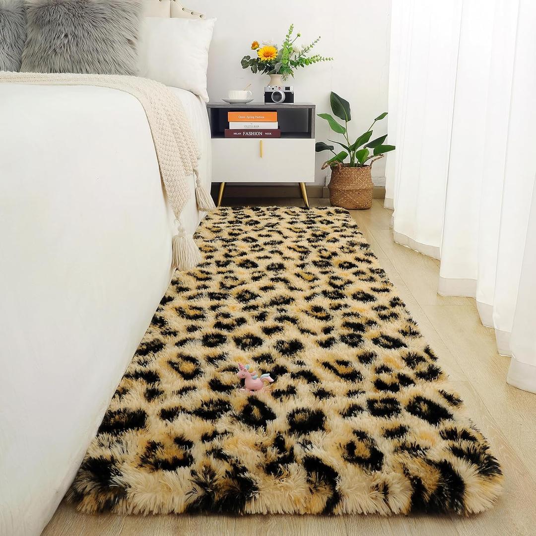 Amearea Soft Runner Rugs for Bedroom, 2x6 Feet Fluffy Leopard Runner Rug, Modern Cheetah Print Rugs, Comfy Faux Fur Animal Print Area Rug for Bedroom Living Room, Kids Teen Room Home Decor, Khaki