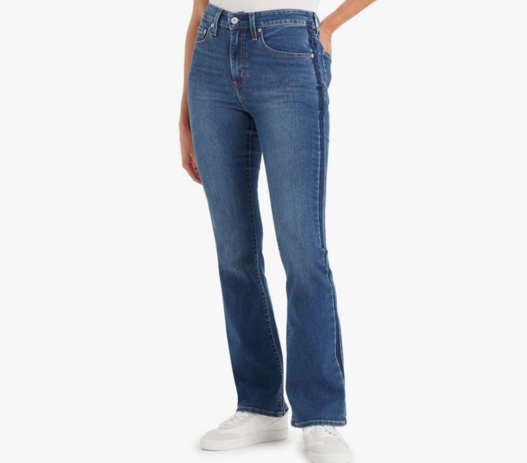 Levi's Women's 725 High Rise Bootcut Jeans, Size12