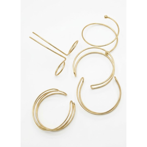 Gold Bangles Set – Stackable Minimalist Bracelets For Women – Lightweight Daily Wear Jewelry.