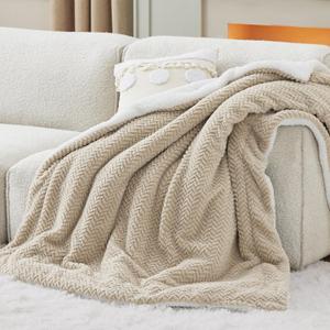Bedsure Sherpa Fleece Throw Blanket for Couch - Herringbone Pattern Room Decor, Thick and Warm Christmas Blanket for Winter, GentleSoft Fuzzy Cozy Gifts for Women, Beige, 50x60 Inches