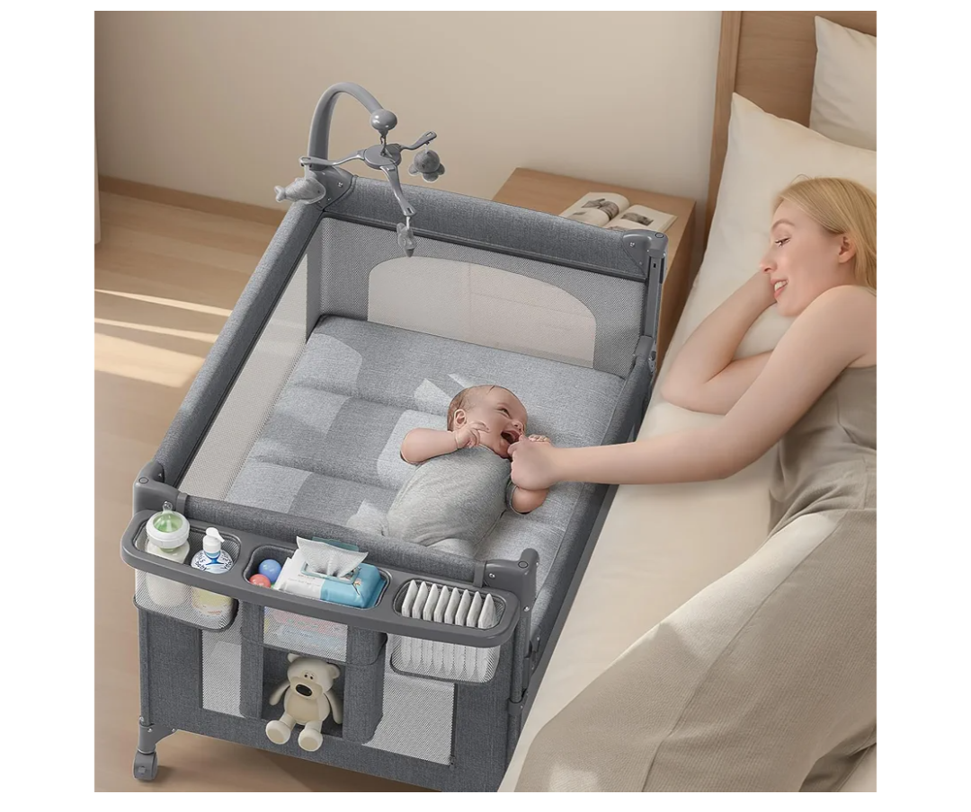 4 in 1 Baby Bassinet, Pack and Play, Bedside Crib Sleeper, Diaper Changer, Quickly Assembled and Folded Portable Crib with Mattress and Mosquito Net, Easy to Carry
