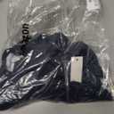 Amazon Essentials Womens Sleeveless V-Neck Woven Shirt (XS)