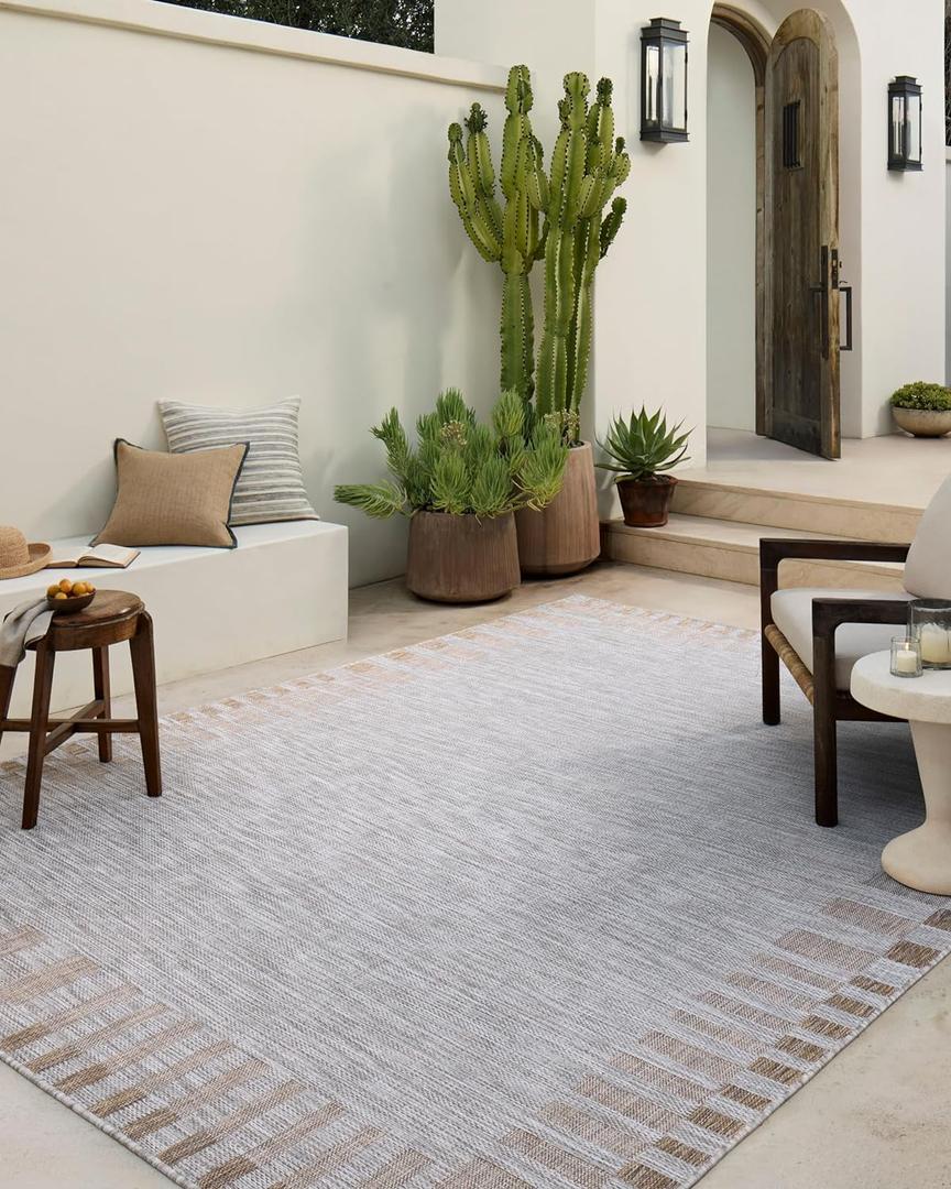 Loloi Amber Lewis Topanga Collection TOP-08 Silver/Natural 9'-2" x 12'-0" Indoor/Outdoor Area Rug