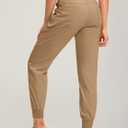 Soothfeel Women's Joggers with Zipper Pockets Lightweight Running Gym Travel Casual Workout Athletic Joggers Pants for Women Dark Khaki (Beige, M)