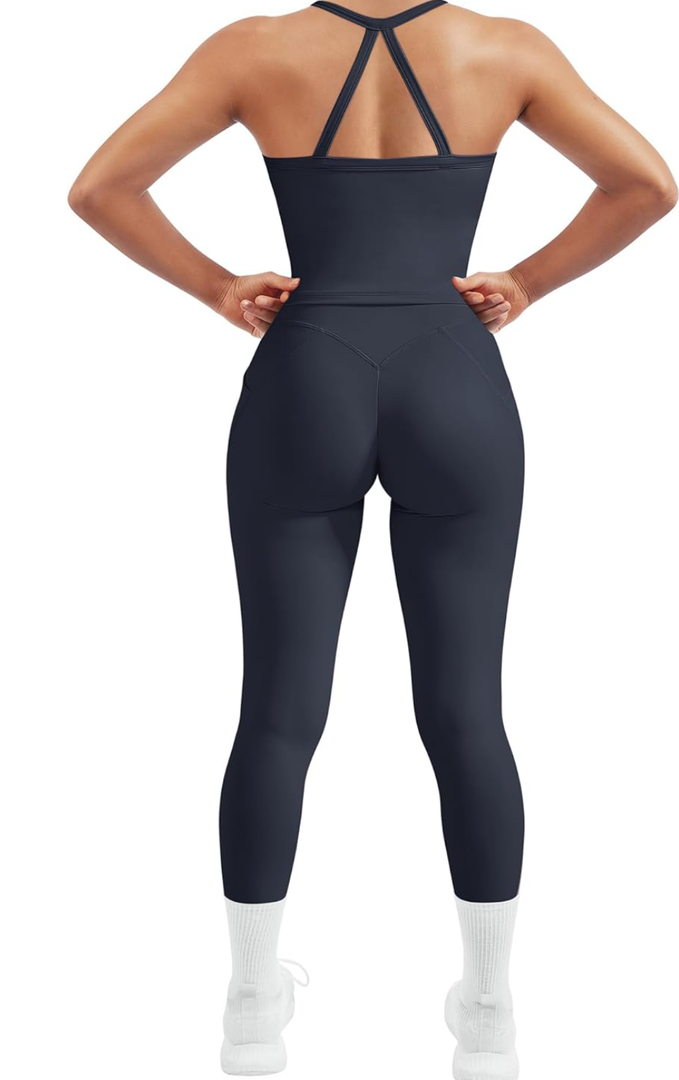 SUUKSESS Women 2 Piece Workout Sets Compression Tummy Control Leggings with Pockets Halter Built in Bra Tank Tops M SUUKSESS Women 2 Piece Workout Sets Compression Tummy Control Leggings with Pockets Halter Built in Bra Tank Tops M