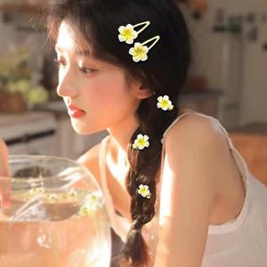 Guqqeuc Plumeria Hair Clips Hawaiian Flower Hair Elastics for Girls Summer Floral Hair Accessories for Little Girls White Plumeria Hair Barrettes Bohemian Hair Ties Set for Girls 12 PCS