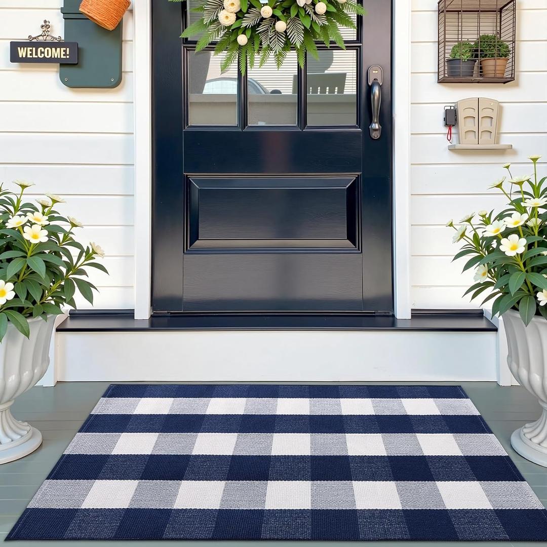OLANLY Buffalo Plaid Rug 2'4" x 3'7" (27.5" x 43")  Navy and White Cotton Checkered Doormat, Washable Indoor Outdoor Rug for Layered Front Porch, Kitchen, Entryway Decor