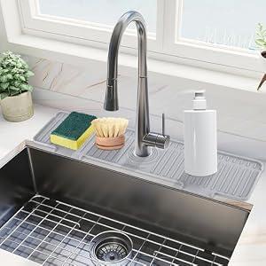 Amerner 20 inch Kitchen Sink Splash Guard, 10° Large Slope & Adaptable Hole Faucet Mat for Kitchen Sink, Silicone Sink Organizer Sponge Holder for Kitchen, Bathroom, RV, Bar, 20” x 5.5”, Gray