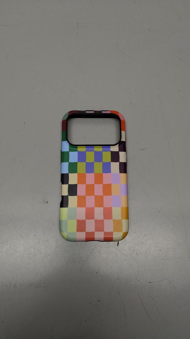 Old Skool Retro Checkerboard Case, 17 Pro