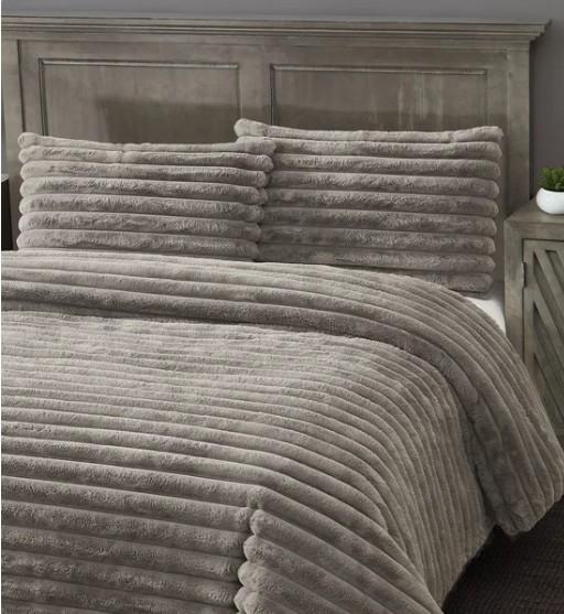 FRYE, Blanket, Size 90 x 98 in, Grey