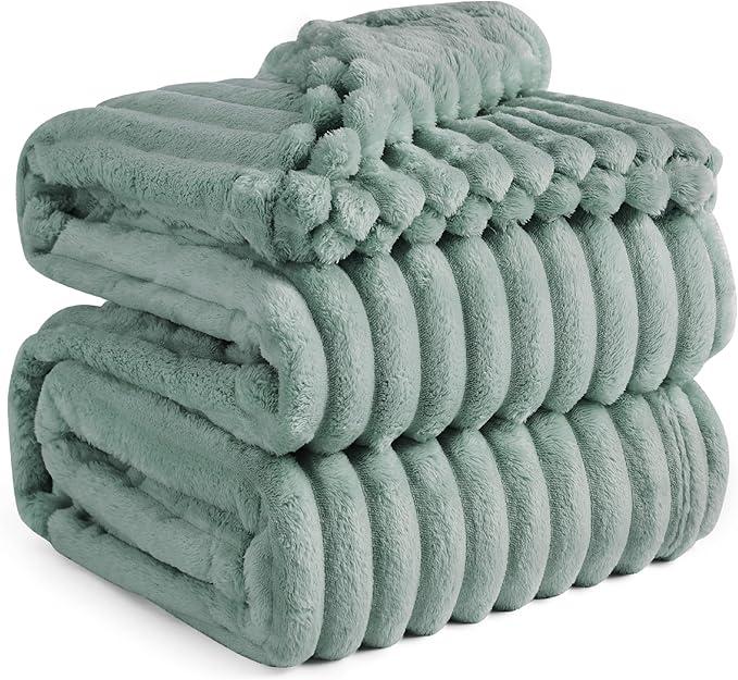 Bedsure GentleSoft Mallard Green Fleece Blanket for Couch - Cozy Soft Blankets for Women, Cute Small Throws for Girls, 90x90 Inches