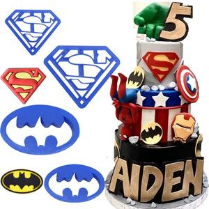 4pcs set Super Hero Batman Superman cartoon Cookie impression Cutter pastry stamp biscuit mold Sugarcraft Cake Decoration