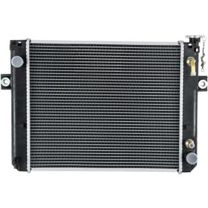 Radiator For Toyota Forklift 8FDU20 8FDU25 1DZ 8FGU20 8FGU25 4Y | Aluminum Radiator Replacement #16420U350071 #16410F210071 Forklift Radiator Engine Cooling Radiator