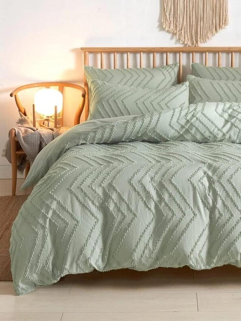 Nanko Sage Green Tufted 3-Piece Comforter Set, Queen (Sage Green Tufted Comforter Set)