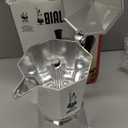 Bialetti Moka Express Iconic Italian Stovetop Espresso Maker (Natural Silver, 6 Cups)