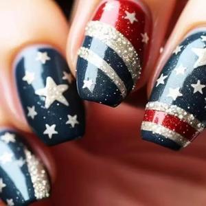 4th July Press on Nails Short Square Fake Nails with Red Blue Line Design Glue on Nails Glitter False Nails Indepndence Day Acrylic Nails for Women 24Pcs