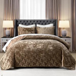 Homzard Luxury Velvet Quilt Set King Size Bedding, Mocha Brown Comforter Set, Ultra-Soft Striped Channel Stitch All Season Comforter, Thermal Bedspread Coverlet with 2 Pillow Shams