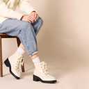 Amazon Essentials Women's Moc Toe Combat Boots (6, Ecru Faux Leather)