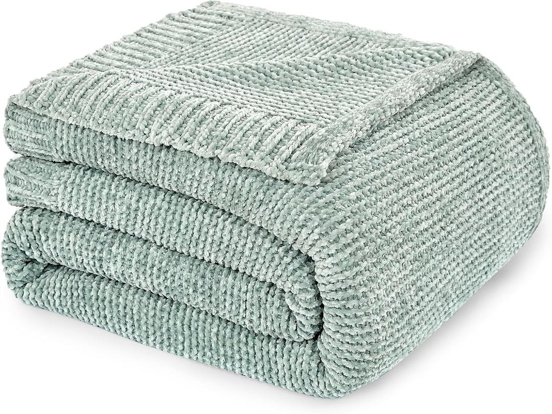 Chenille Throw Blanket, Soft Lightweight, Green, 50x60 Inches, for Couch Bed and Travel