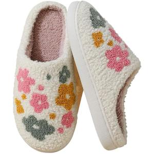 Women Men Plush Strawberry Slippers Cute Fuzzy Slippers Non-Skid Winter Warm Cozy House Indoor Outdoor Shoes Size 40-41 Pack of 2