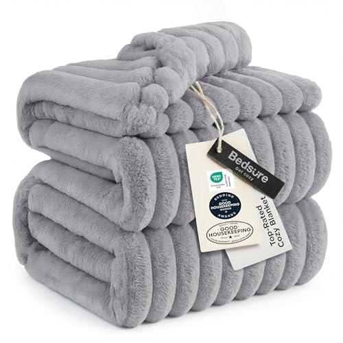 Bedsure GentleSoft King Size Blanket for Bed - Cozy Soft Blankets for Women, Cute Large Fleece Throws for Girls, Light Grey, 108x90 Inches
