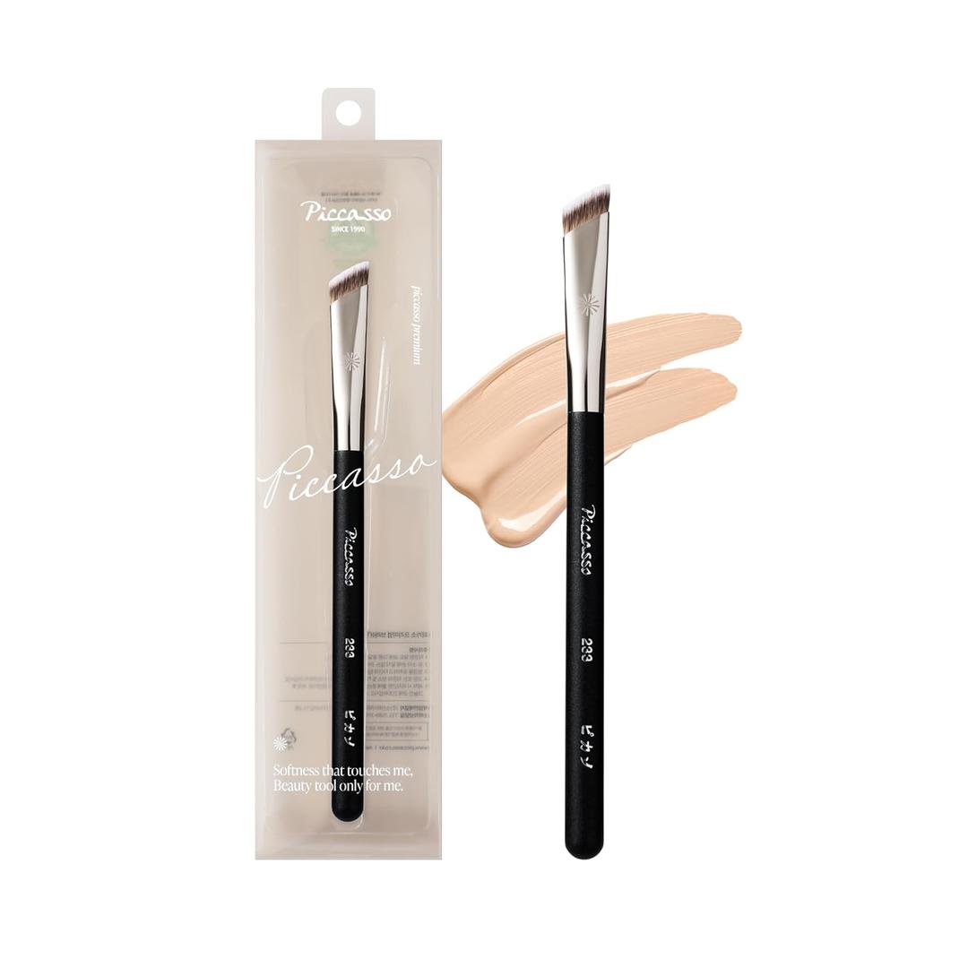 Piccasso Brush 233 Concealer Makeup Brush for Pore Coverage  Precision Tapping Tip for Flawless, Smooth Finish  Synthetic Hair, Wooden Handle