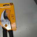 Fiskars Bypass Pruning Shears, 5/8-Inch Cut Capacity Garden Clippers, Gardening Scissors with Sharp, Rust Resistant Steel Blade