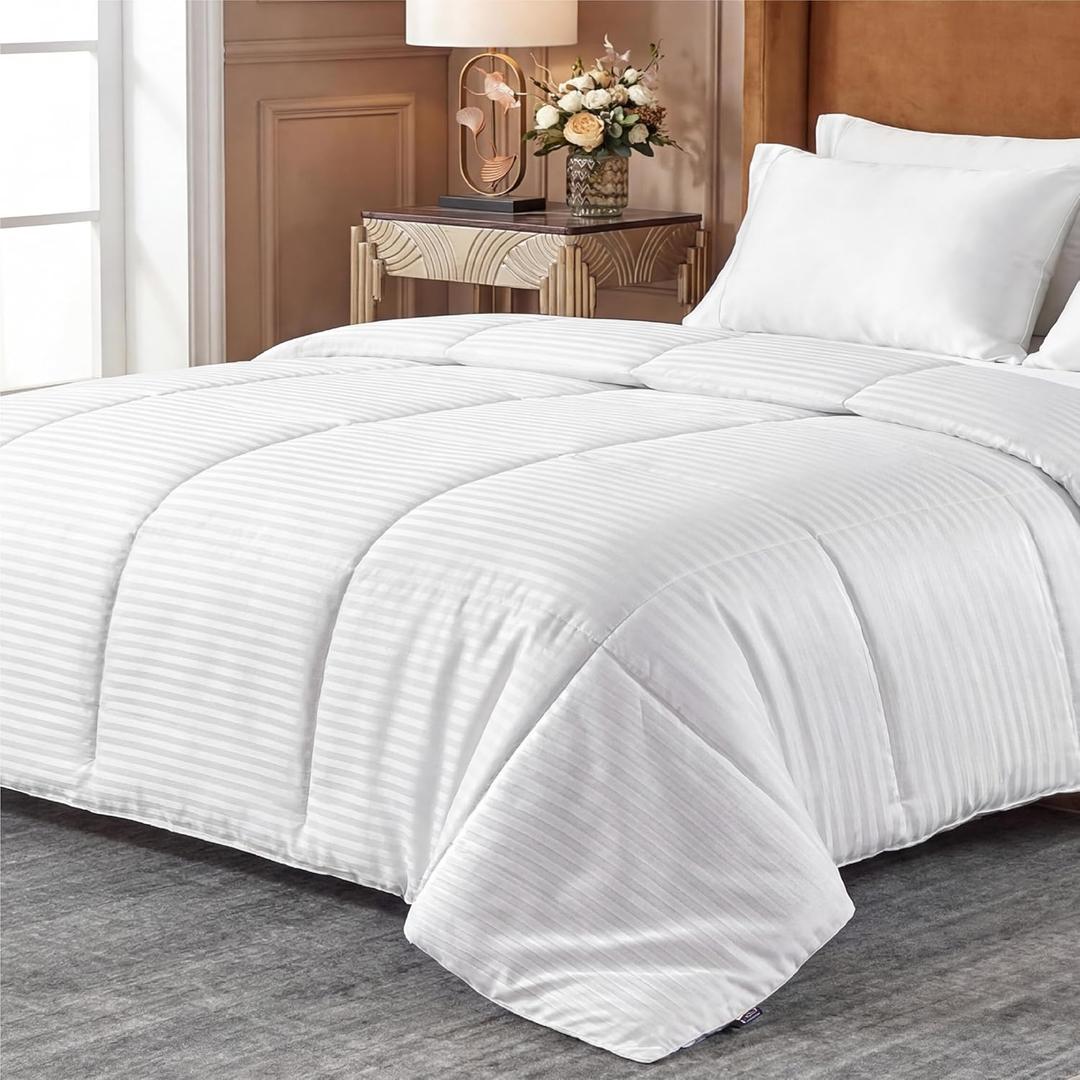 Bedsure Duvet Insert Queen Size - Lightweight Comforter, Quilted Cooling Duvet Insert, Down Alternative Summer Comforter with 8 Tabs, Ultra Soft, Striped, Machine Washable, Queen, White, 88x88 inches