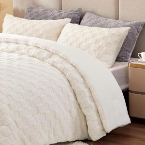 BEDELITE Fluffy Comforter Set Queen - Super Soft Warm Sherpa Comforter Cream White, Jacquard Checkered Fleece Bedding, 3 Pieces Fuzzy Bed Set for Winter(1 Comforter, 2 Pillowcases) (Queen, Cream White)