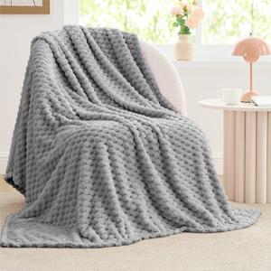 BEDELITE Fleece Throw Blanket for Couch & Bed - 3D Jacquard Decorative Grey Blanket, Super Soft and Cozy Warm Fuzzy Blanket All Seasons Suitable, 50x60Inches