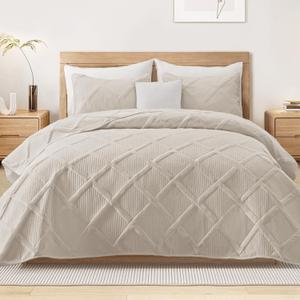 Exclusivo Mezcla Quilt Set King Size, 3 Pieces Brich Beige King Quilt Bedding Set, Lightweight Quilts Soft Bedspreads Modern Striped Coverlets for All Seasons (King (104"x96"))