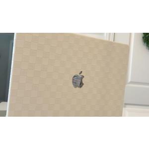 Compatible with MacBook Air 13 Inch 2022 2021-2018 M1 A2337 A2179 A1932, Checkered Textured Cream Leather Hard Shell Case