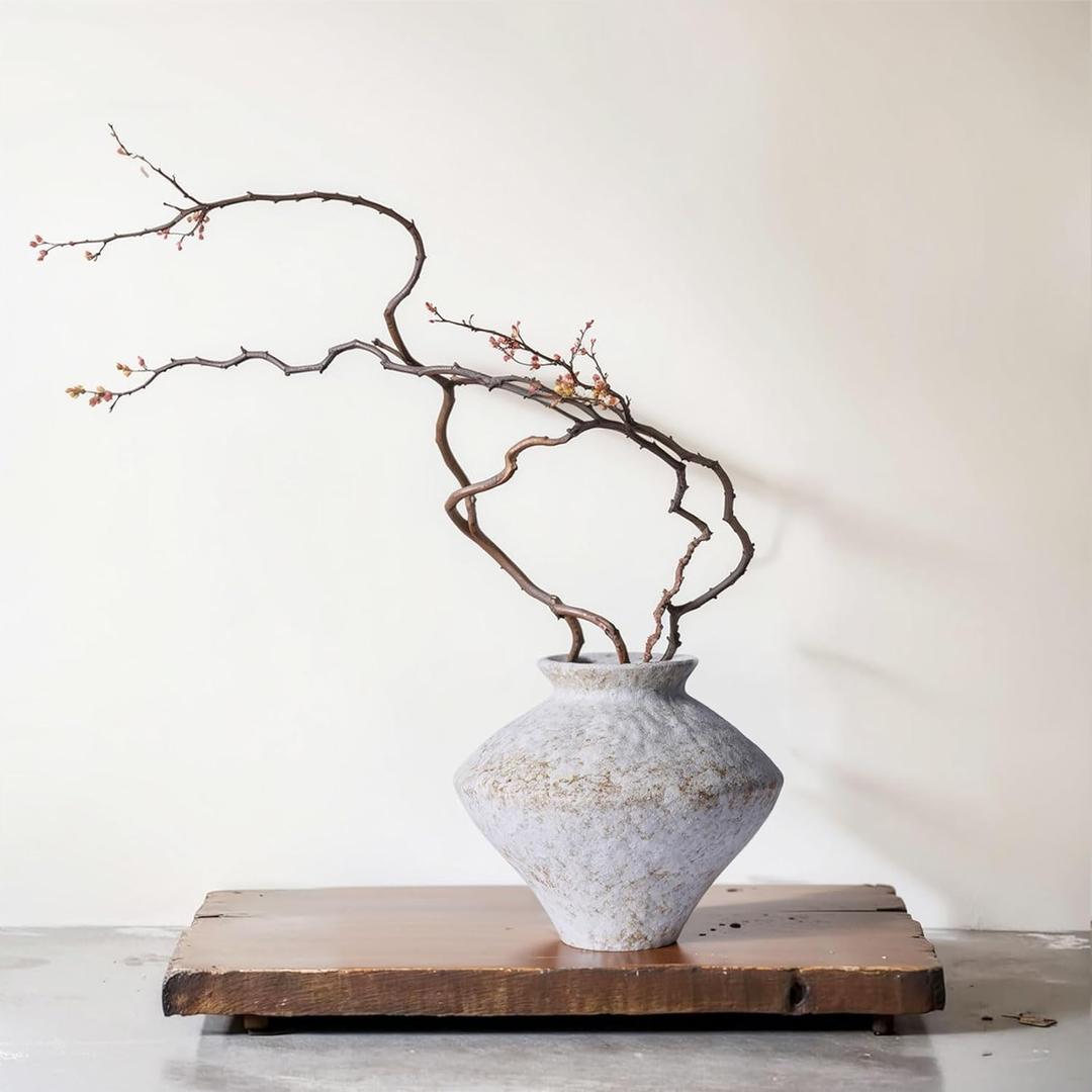 Wabi Sabi Vintage Vase, 6.1" Tall Wabi Sabi Decor Rustic Farmhouse Pottery Vase for Centerpiece, White Textured Pottery Flower Vase for Home Decorative, Table, Living Room, Bedroom, Bathroom, Kitchen