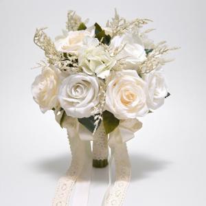 LESING Bridal Wedding Bouquets Artificial Rose Flowers Bouquet Handmade Romantic Wedding Bouquets for Bride Bridesmaid Holding Flowers (Bouquet-Rose White 1)