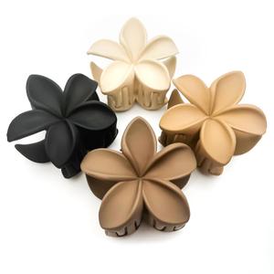 Flower Hair Clips for Women and Girls Thick to Thin Hair Medium Cute Claw Clips Decorative Plumeria Hawaiian Hair Accessories Nonslip Neutral Matte Pinzas Para el Cabello