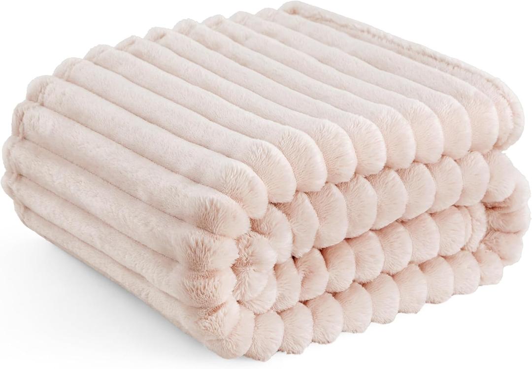 Bedsure Crystal Pink Throw Blanket for Couch - GentleSoft Cozy Soft Blankets for Women, Cute Small Throws for Girls, 50x70 Inches